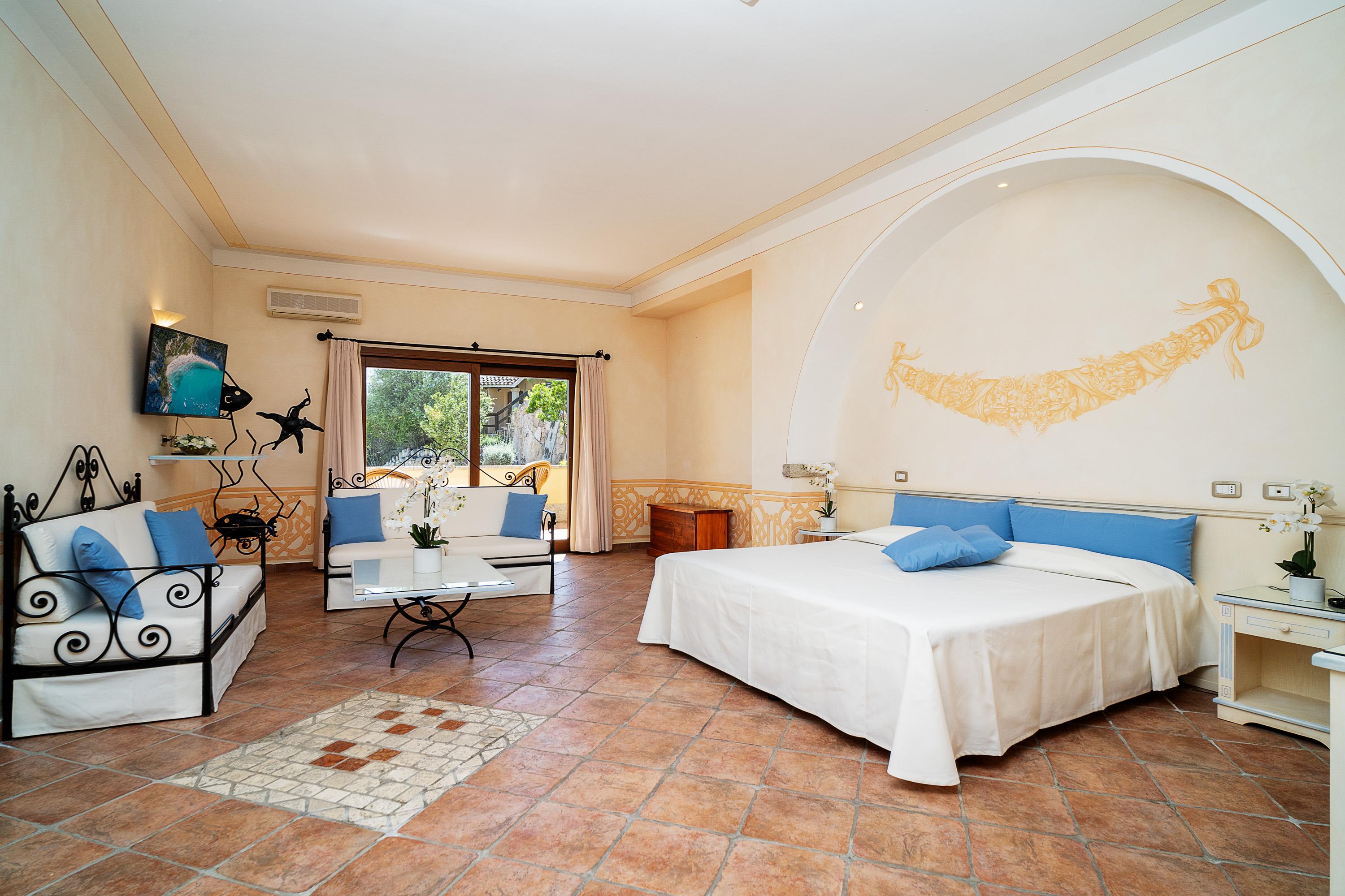 Lh Hotel Pozzo Sacro Olbia Exterior foto