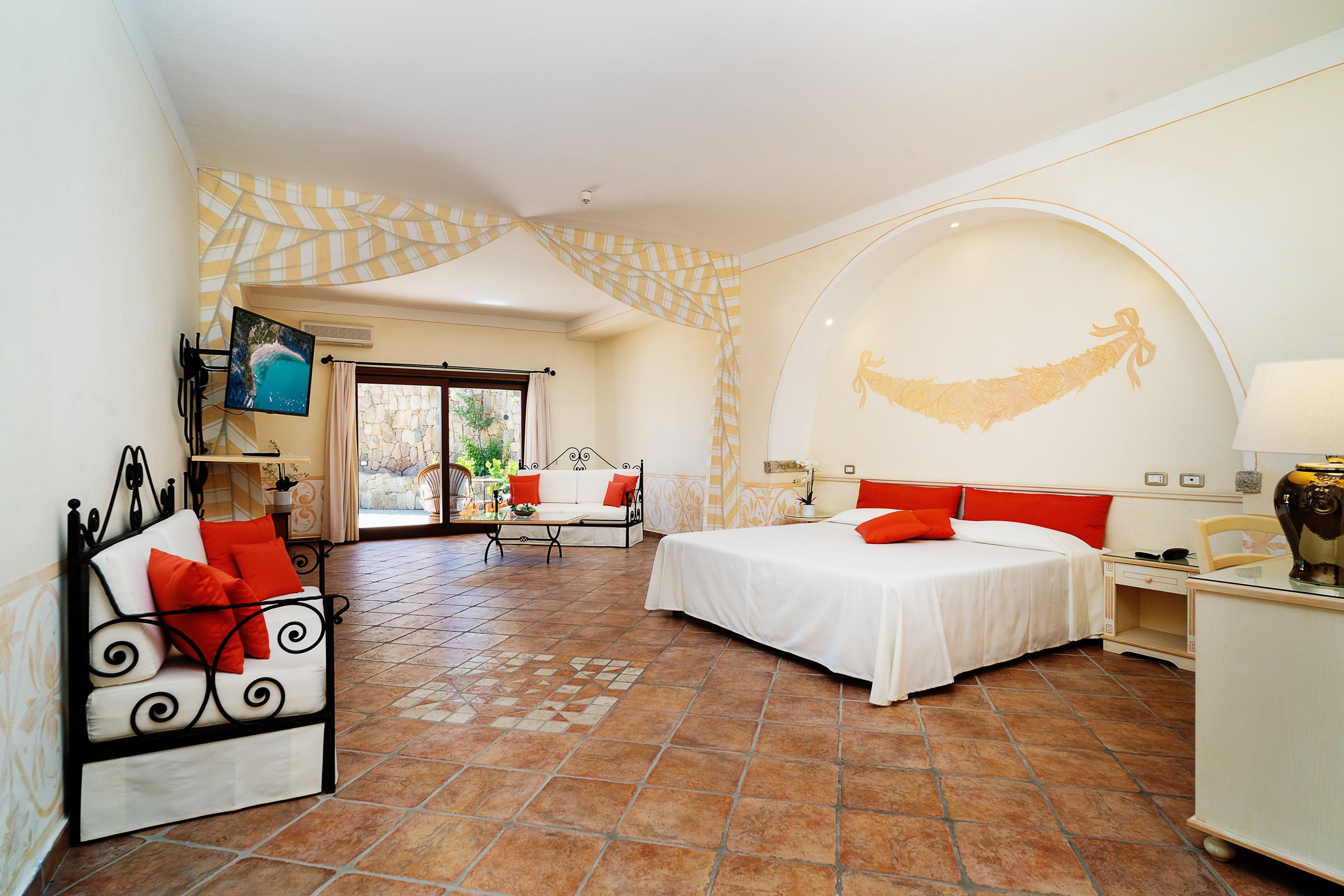 Lh Hotel Pozzo Sacro Olbia Exterior foto