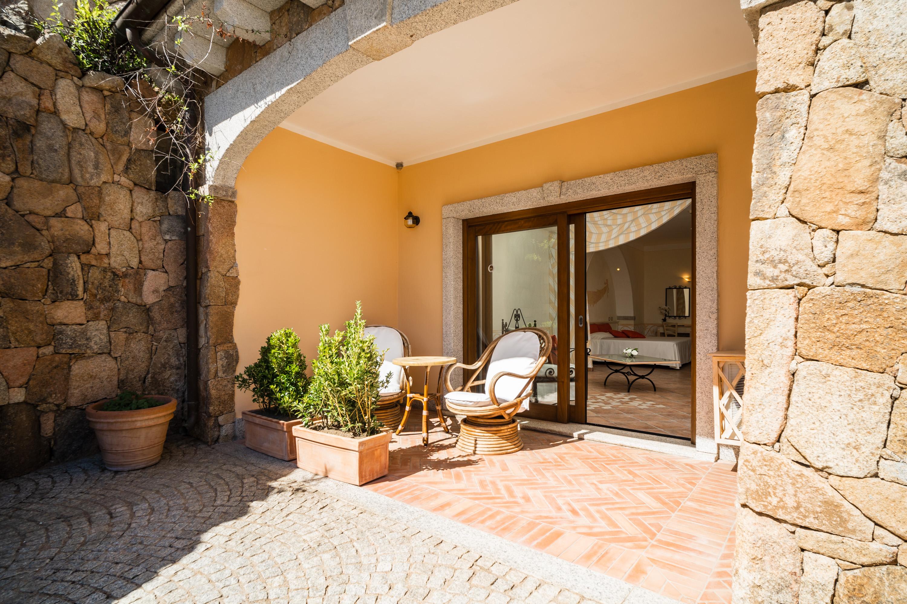 Lh Hotel Pozzo Sacro Olbia Exterior foto